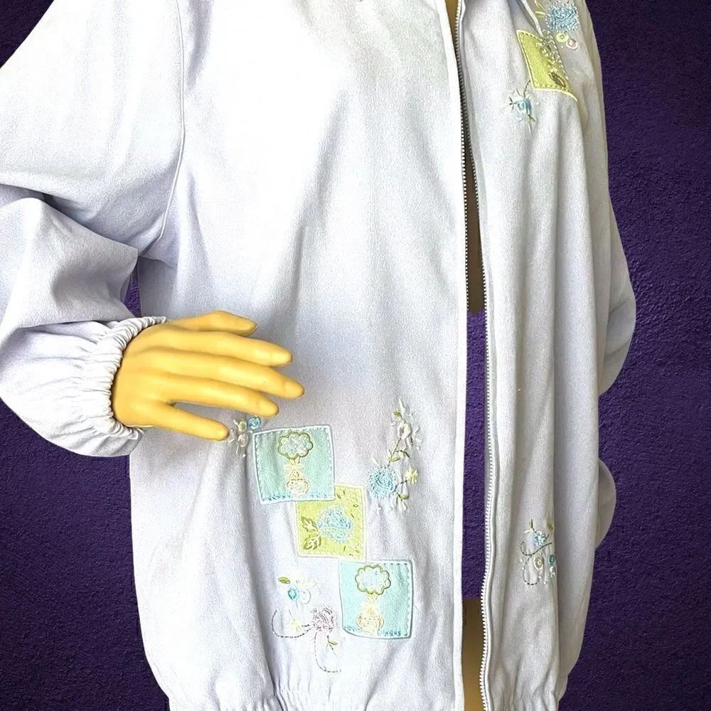 Lavender jacket - Picture 2 of 9